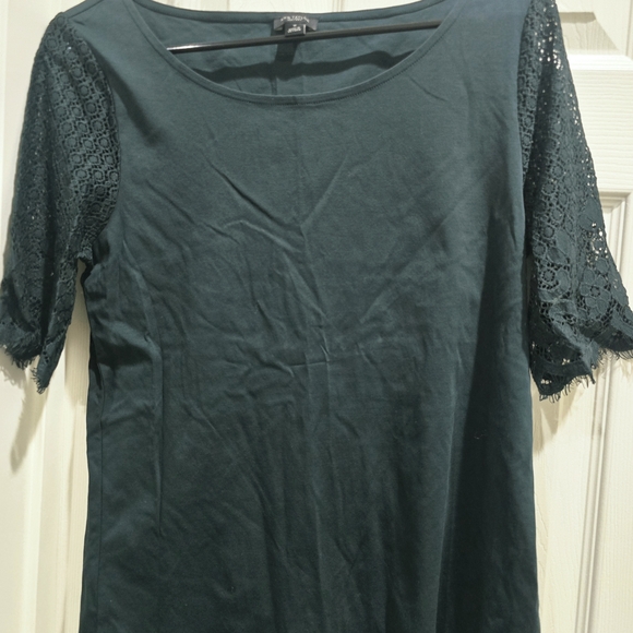 Green 3/4 Sleeve T-shirt Blouse - Picture 1 of 4